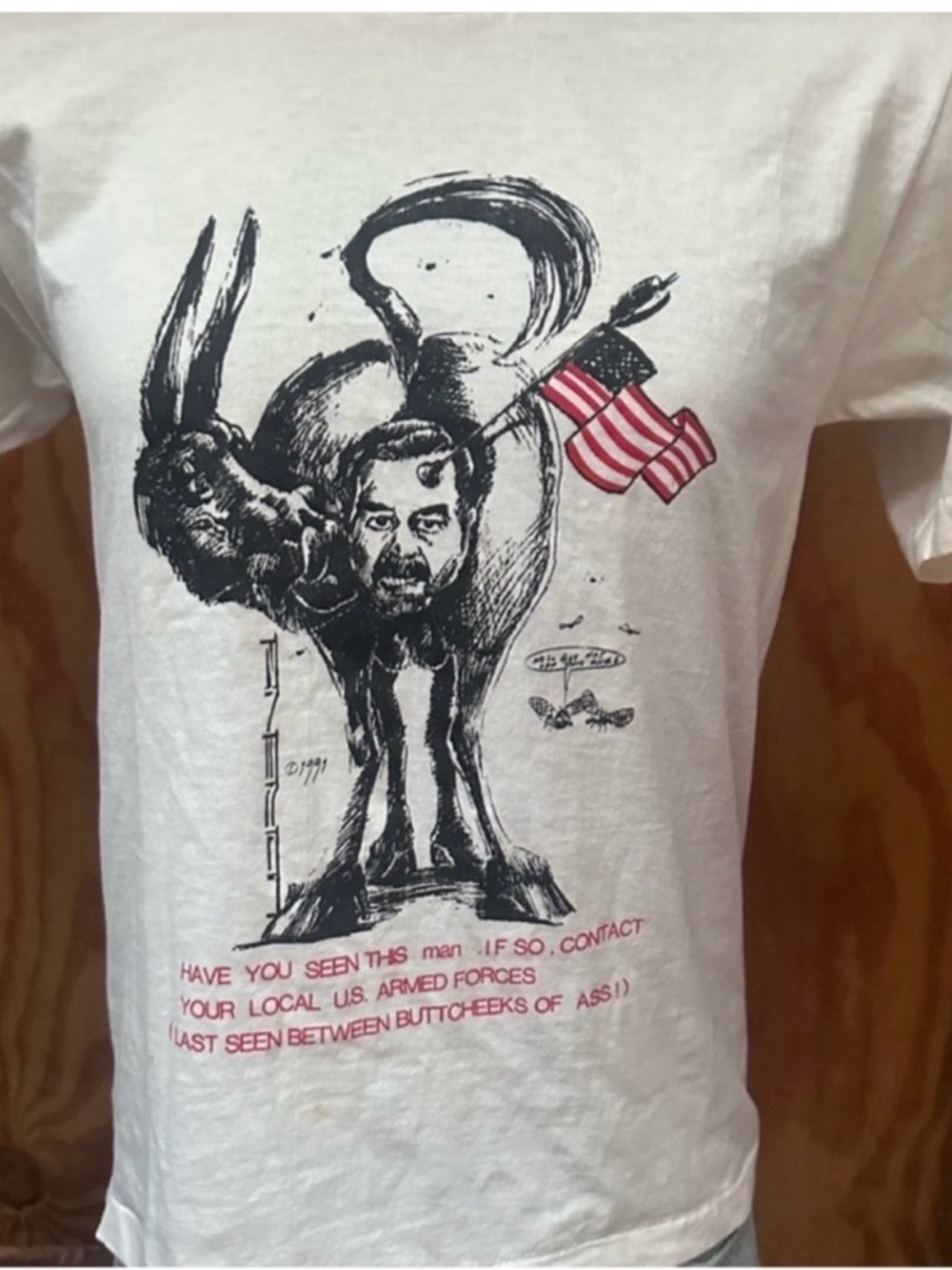 Vintage Saddam Hussein T-shirt Political 90s USA Military 1991 - Picture 2 of 6